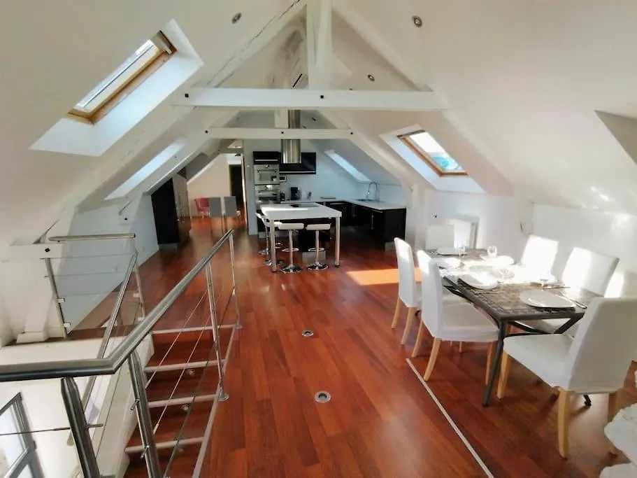Loft Face A La Ville Close Concarneau 0*,  France